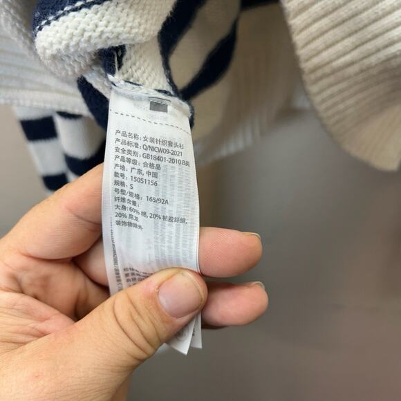 Abercrombie & Fitch Sweater SZ S Striped V Neck Preppy Nautical Old Money - Picture 5 of 6